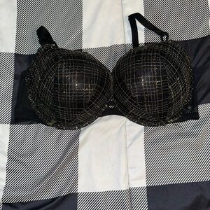 Victoria’s Secret push-up bra